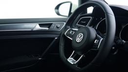 Volkswagen Golf VII R-Line Hatchback 5d (2013) - kierownica