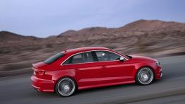 Audi S3 III Limousine (sedan 2013) - prawy bok