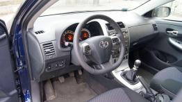 Czy warto kupić: używana Toyota Corolla X (2006-2013)