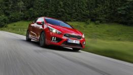 Kia pro_ceed II GT (2013) - widok z przodu