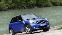Mini Cooper Countryman ALL4 (2013) - widok z przodu