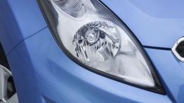 Chevrolet Spark II Facelifting - prawy przedni reflektor - wyłączony