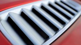 Aston Martin Rapide S (2013) - maska zamknięta