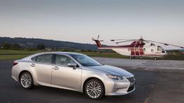Lexus ES350 - prawy bok