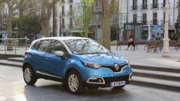 Renault Captur dCi (2013) - widok z przodu