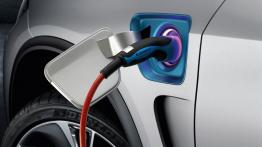 BMW X5 eDrive Concept (2013) - gniazdo ładowania
