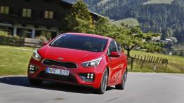 Kia pro_ceed II GT (2013) - widok z przodu