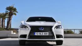 Lexus LS 600h F-Sport (2013) - widok z przodu