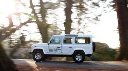 Land Rover Defender Electric Concept (2013) - lewy bok