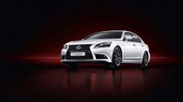 Lexus LS 600h F-Sport (2013) - przód - reflektory wyłączone