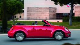 Volkswagen Beetle Cabrio 2013 - prawy bok