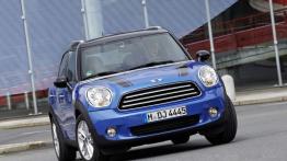 Mini Cooper Countryman ALL4 (2013) - widok z przodu