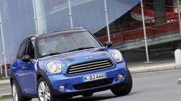 Mini Cooper Countryman ALL4 (2013) - widok z przodu