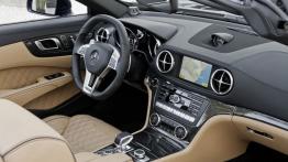 Mercedes SL 65 AMG 2013 - kokpit