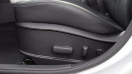 Hyundai Elantra GT 2013 - fotel kierowcy, widok z przodu