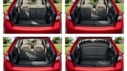 Skoda Rapid Spaceback (2013) - tylna kanapa złożona, widok z bagażnika