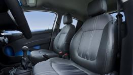 Chevrolet Spark II Facelifting - widok ogólny wnętrza z przodu