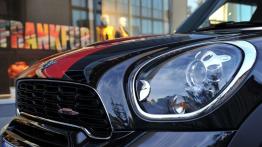 Mini Countryman John Cooper Works Facelifting - lewy przedni reflektor - wyłączony