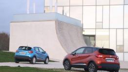 Renault Captur dCi (2013) - widok z tyłu