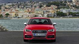 Audi S3 III Limousine (sedan 2013) - widok z przodu