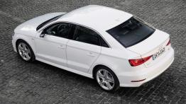 Audi A3 III Limousine (sedan 2013) - widok z góry