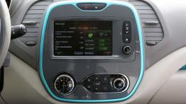 Renault Captur dCi (2013) - konsola środkowa