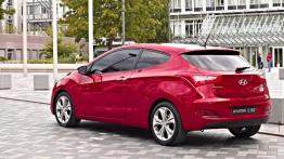 Hyundai i30 II Hatchback 3d (2013) - lewy bok