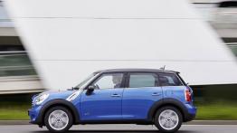 Mini Cooper Countryman ALL4 (2013) - lewy bok