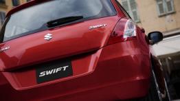 Suzuki Swift V Hatchback 5d Facelifting (2013) - emblemat