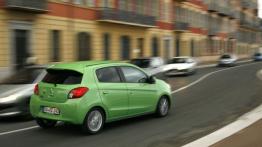 Mitsubishi Space Star II (2013) - widok z tyłu