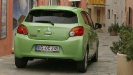 Mitsubishi Space Star II (2013) - widok z tyłu