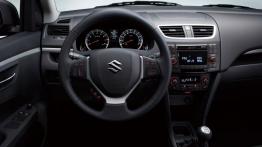Suzuki Swift V Hatchback 5d Facelifting (2013) - kokpit