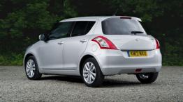 Suzuki Swift V Hatchback 5d Facelifting (2013) - widok z tyłu