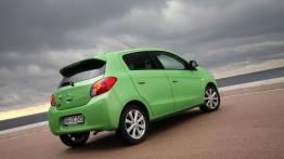 Mitsubishi Space Star II (2013) - widok z tyłu