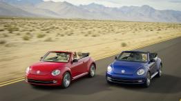 Volkswagen Beetle Cabrio 2013 - widok z przodu