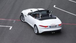 Jaguar F-Type V6 Polaris White (2013) - widok z góry