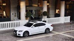 Lexus LS 600h F-Sport (2013) - widok z góry