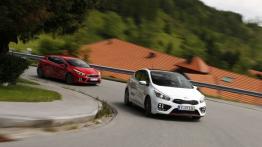 Kia pro_ceed II GT (2013) - prawy bok