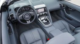Jaguar F-Type V6 Polaris White (2013) - pełny panel przedni