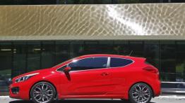 Kia pro_ceed II GT (2013) - lewy bok