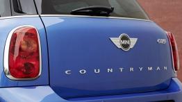 Mini Cooper Countryman ALL4 (2013) - tył - inne ujęcie