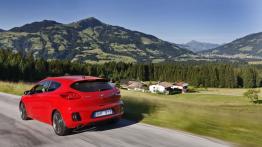 Kia pro_ceed II GT (2013) - widok z tyłu