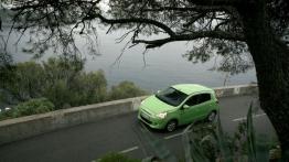 Mitsubishi Space Star II (2013) - widok z góry