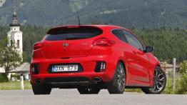 Kia pro_ceed II GT (2013) - widok z tyłu