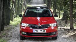 Skoda Rapid Spaceback (2013) - widok z przodu