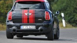 Mini Countryman John Cooper Works Facelifting - widok z tyłu