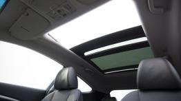 Hyundai i30 II Hatchback 3d (2013) - szyberdach od wewnątrz