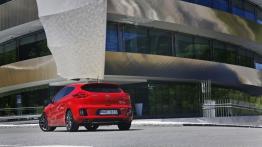Kia pro_ceed II GT (2013) - widok z tyłu