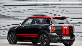 Mini Countryman John Cooper Works Facelifting - widok z tyłu