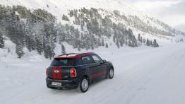 Mini Countryman John Cooper Works Facelifting - widok z tyłu
